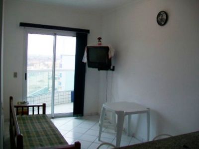 Apartamento 1 dorm. c/ 1suíte na Praia Grande - SP