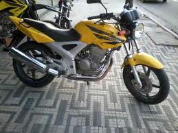 Twister linda de Garagem