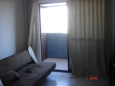 Apartamento com ótima localização em Ponta Negra