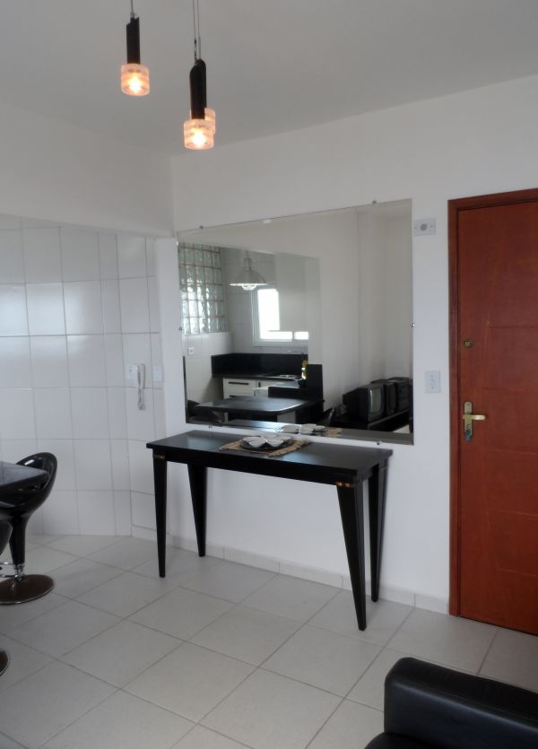 Temporada-Apto frente ao mar c/ churrasqueira na sacada - Praia Grande