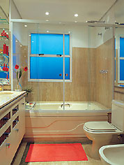 Lavagem e manutenção de cortinas e persianas em todas as marcas e modelos. Box para banheiro 