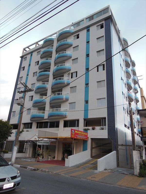 Apto lindo e amplo em Mongaguá na cara da praia