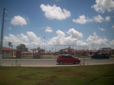 boa nova bonita e barata e facilitado,so aqui