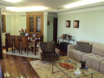 100 metros da Praia em Santos 