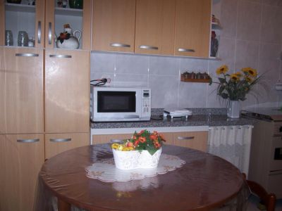 TEMPORADA-Apartamento frente ao mar com piscina - PRAIA GRANDE