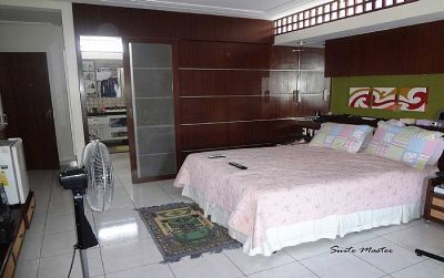 Belíssima Casa á Venda em Candelária