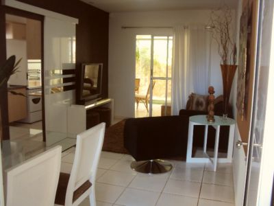 Casa Nova em Condomínio Fechado