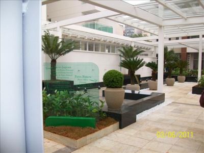 Vendo APTO no PAULISTA HOME RESORT com 159m² e 2 vagas