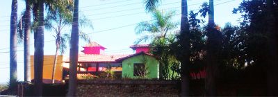 Alugo suítes para Temporada ou Moradia