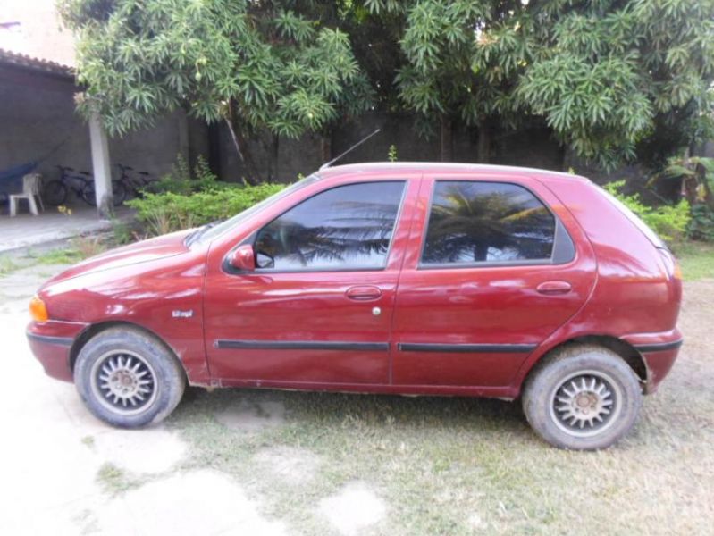 Automovel Fiat Palio 1997 - 4 Portas