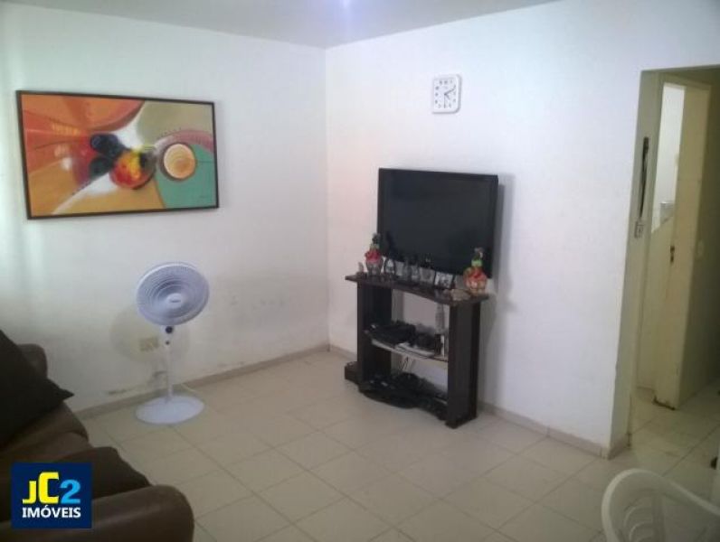 Casa Duplex em Piedade, Recife. 03 Dormitórios (01 Suíte) Rua Asfaltada Fct.Caixa