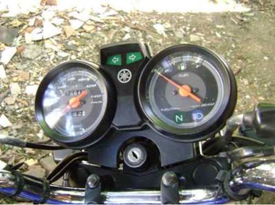 YBR E , nao Titan, CG 2007/2008 com partida