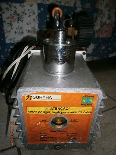 Bomba de Vácuo Suryha 12 CFM bi-volts