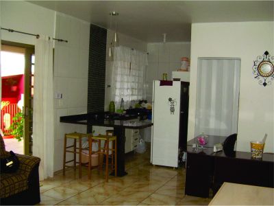 Vende-se CASA 