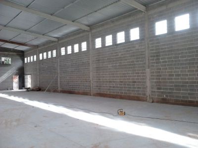 EXCELENTE  GALPÃO  INDUSTRIAL