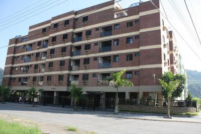 APARTAMENTO PARA TEMPORADA NO GUARUJÁ - ENSEADA 