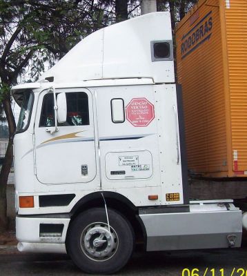 Cavalo Mecanico Scania 112; International; Iveco Cavallino