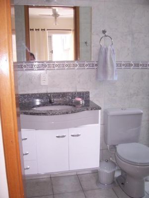 TEMPORADA-Apartamento com churrasqueira na sacada-Fte ao Mar-PRAIA GRANDE