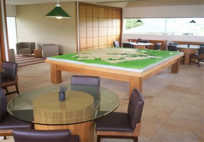 Vendo um terreno em condomínio Na Castelo Branco.