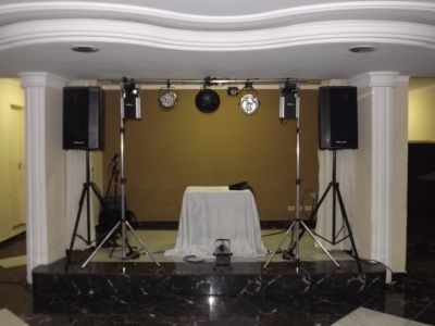 DJ SOM E ILUMINAÇÃO P/FESTAS
