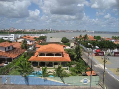 CASA NA PENÍSULA DA PONTA D'AREIA