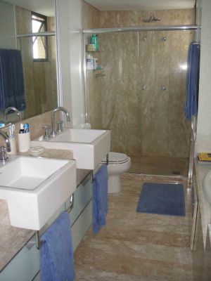 Apartamento 3/4(2 suítes) Barra Avenida 2 garagens 148m2 LUXO