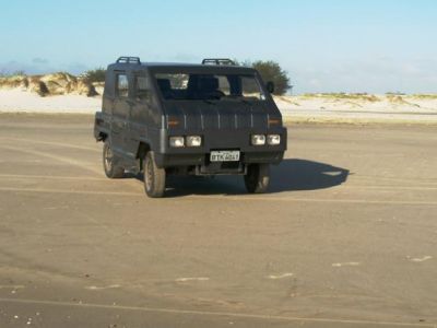 GURGEL X15-TR-4