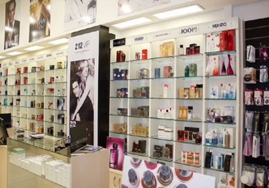 Perfumes importados Up1 essência