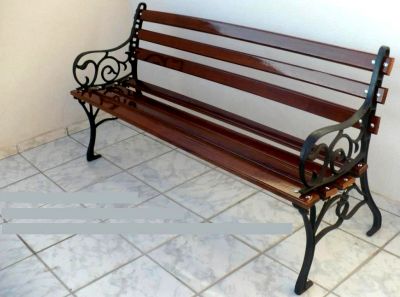 BANCO DE JARDIM - Modelo Francês com Apoio de Braço