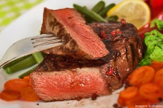 BUFFET DE CHURRASCO FONE (13) 8838-1649