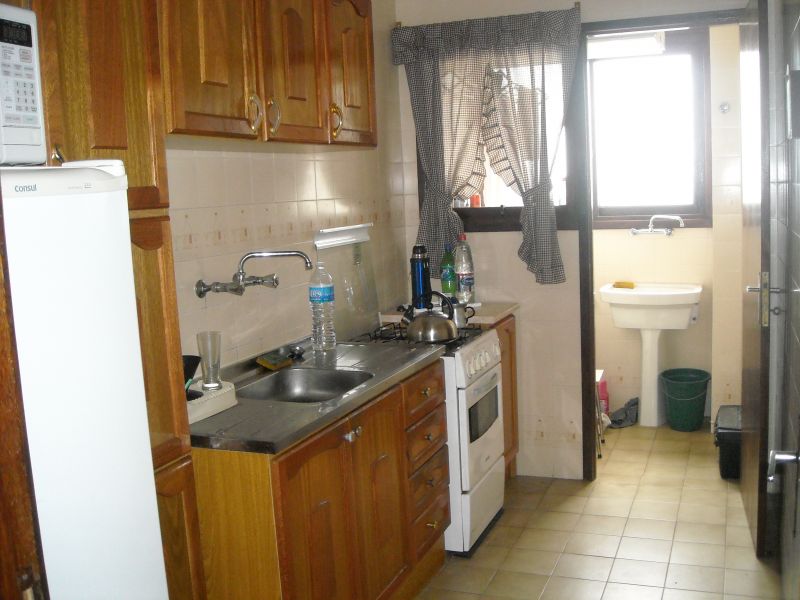 Alugo apartamento no Torres