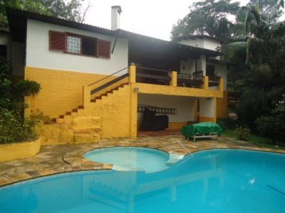 Aconchegante casa no condominio praia vermelha em Diadema