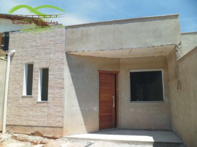 casa diferenciada 3 quartos e uma suite