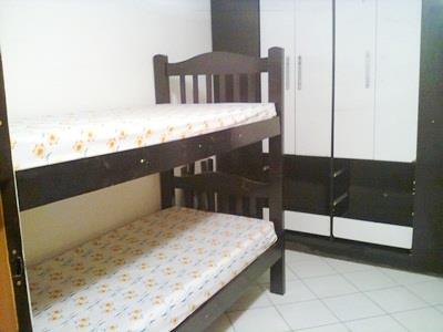 Hospedaria Feminina Com Quartos Compartilhados 