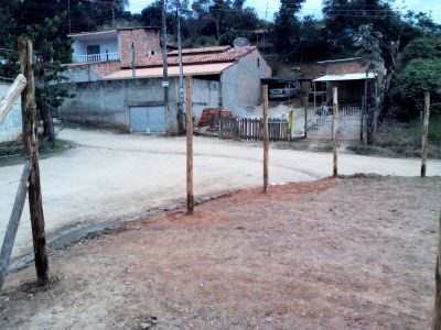 VENDO / TROCO POR CARRO