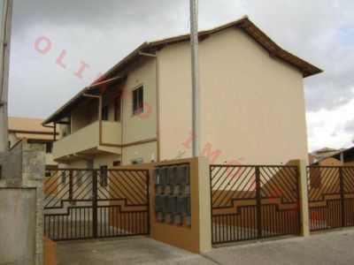 Olinto Imóveis vende Apartamento Padrão 2 qts no Extensão do Bosque em Rio das Ostras