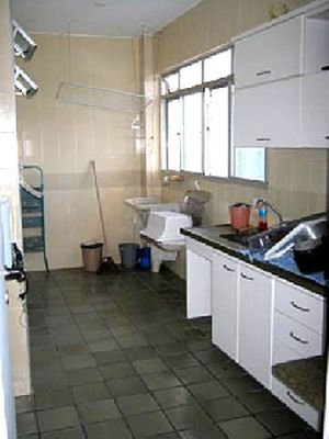 Amplo apartamento a venda em Cabo Frio, próximo à Praia do Forte