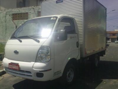 Transporte, fretes e mudanças.