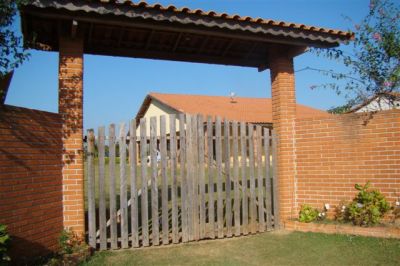 Maravilhosa chácara cruz de cedro