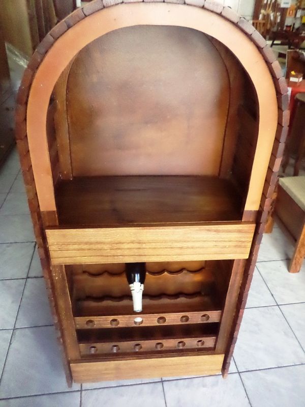 Adega Barril - madeira maciça