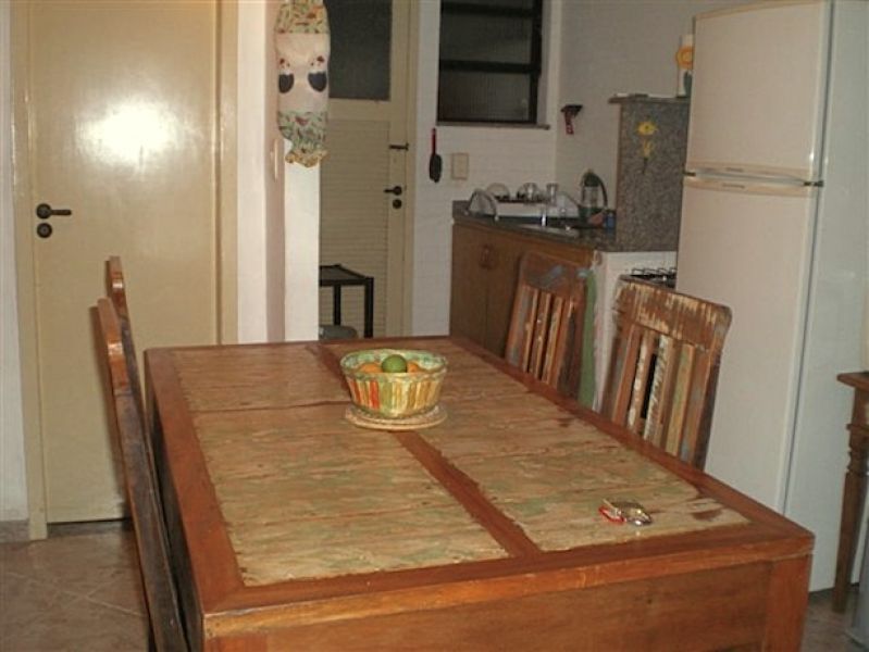 Apartamento duplex a venda próximo ao centro de Búzios