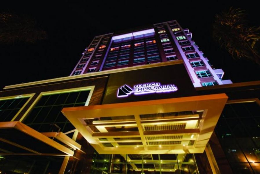 Letreiros em aço inox