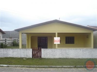 Casa no bairro Jardim Atlântico- Balneário Arroio do Silva/SC