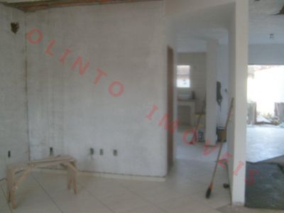 Olinto Imóveis vende Duplex 3 qts no Ouro Verde em Rio das Ostras