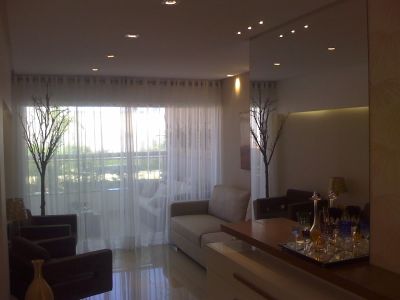 Exclusiva Cortinas e Persianas,Papel de Parede,Toldos,Espelhos,Box,Persiflex,Romana,Rolo,Piso PVC