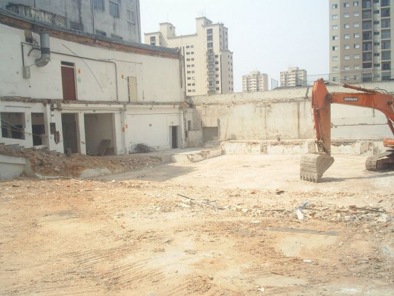 Demolição e Terraplanagem