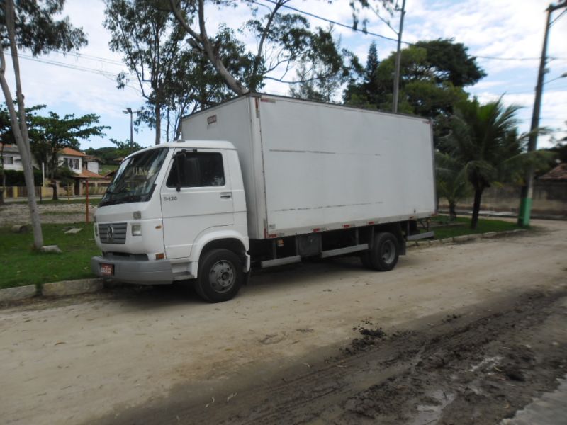 JR TRANSPORTE MUDANÇAS E FRETE 21 78858945