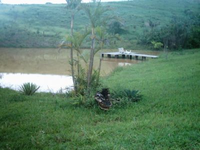 TERRENO FRENTE REPRESA JOÃO PENIDO - COND ENSEADA - JUIZ DE FORA