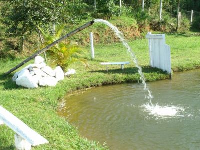 ACAMPAMETO EVANGÉLICO RANCHO TETO AZUL