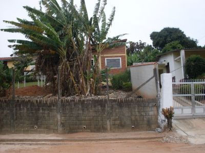 Vendo 1000 mts2 c/escritura, água sabesp, luz, telefone.Por R$47.000,00